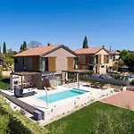 Villa Albona